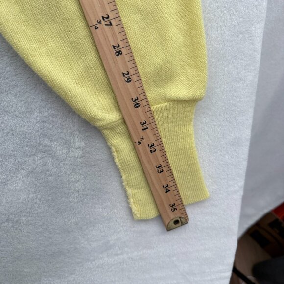IZOD Lacoste Cardigan Mens XL Yellow Knit Stretch Logo Embroidered - Picture 8 of 9